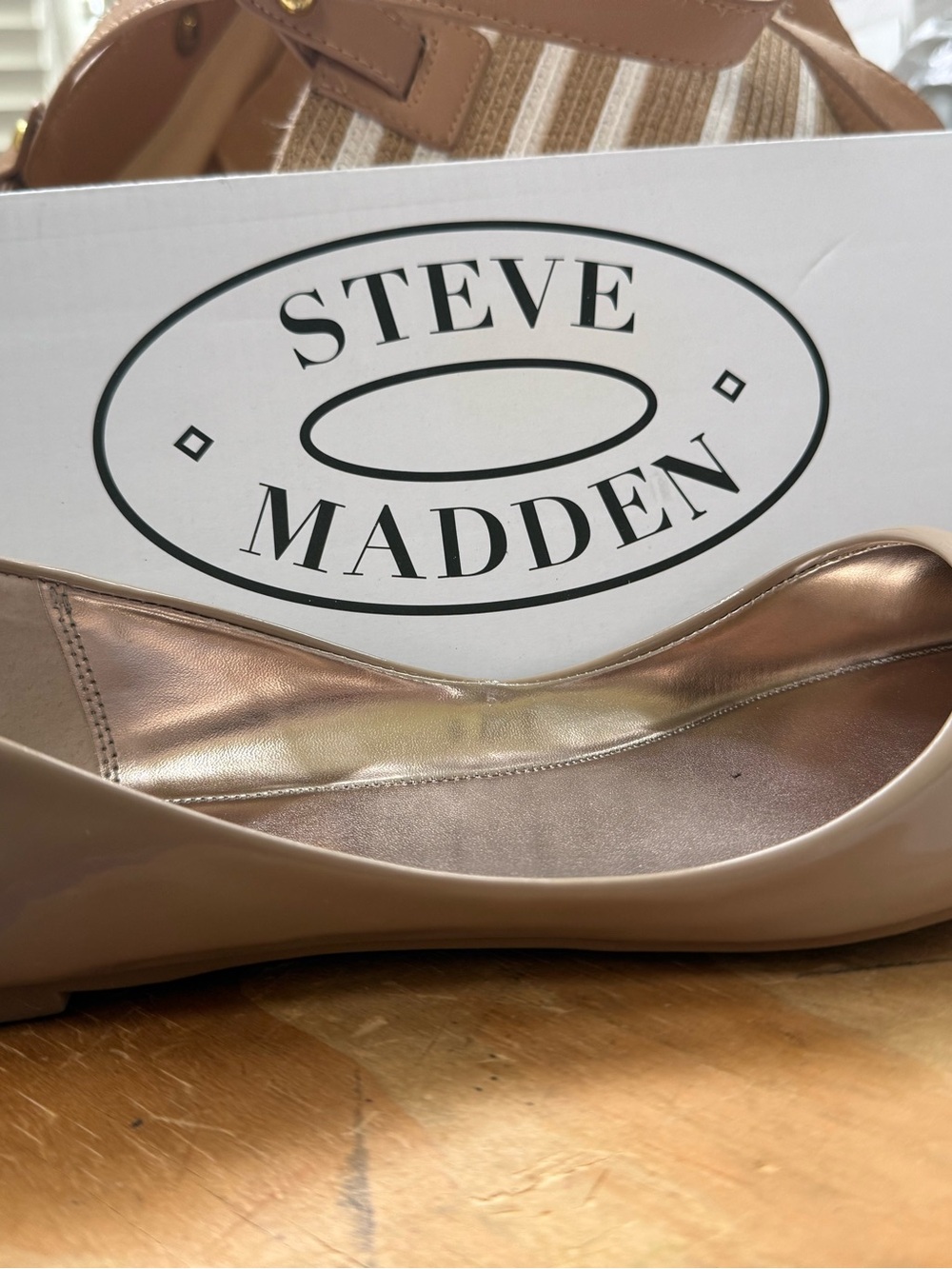 Steve Madden Women's Taupe glossyFlats